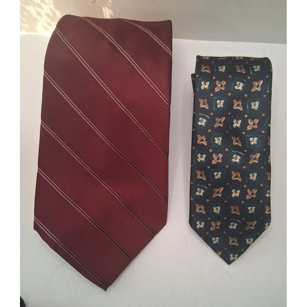 Lot of 23 VTG 60s - Modern Men's Neckties Polyester Blend Name Brands Clean Nice